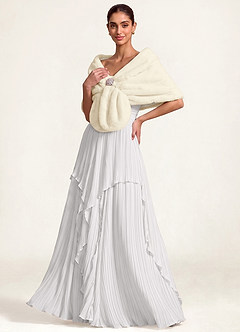 front Brosche Kunstpelz Cape