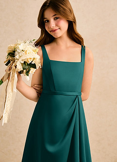 Azazie Emiko Girls Formal Abiti da Ragazza di Fiori Abito A-Line in Raso Opaco Plissettato Verde Pavone image5