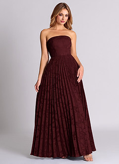 Azazie Mariana Robes de demoiselle d'honneur Robe Trapèze Convertible en Blumen-Burnout Sans bretelles Cabernet image5