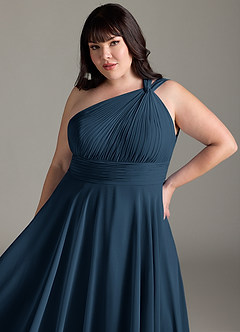 Azazie Charlize Robes de demoiselle d'honneur Robe Trapèze en Mousseline de soie Asymétrique Bleu Marine Foncé image12