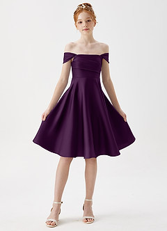 Azazie Amira Junior A-Linie Plissee Stretch-Satin Kleid Traube image5