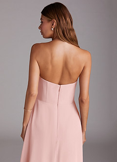 Azazie Wren Vestidos de damas de honor Vestido de Rosa Empolvado de Gasa de Corte en A Convertible con Corte Lateral image7