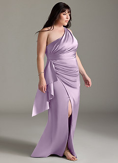 Azazie Maive Robes de demoiselle d'honneur Robe Fourreau en Satin extensible Rayé Frostiges Flieder image3