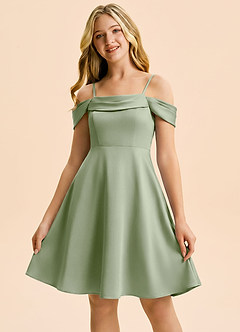 Azazie Anselie Junior Robe Trapèze en Satin extensible Épaules dénudées Vert Sauge image5