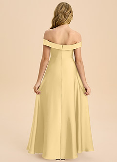Azazie Sissy Junior Klänning av A-Line i Stretch Satin Off the shoulder image2