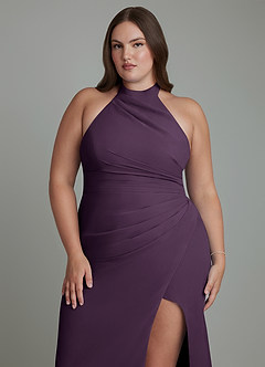Azazie Jemma Vestidos de damas de honor Vestido Ciruela de Gasa de Corte Recto con Plisado image13