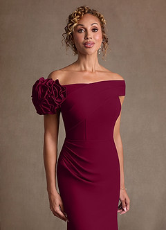 Azazie Gwynne vestidos de madre de la novia Vestido de Borgoña de Crepé elástico de Corte Sirena con Vestidos sin tirantes image6