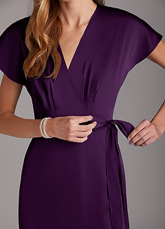 Azazie Nico Robes de demoiselle d'honneur Robe Trapèze en Satin extensible Col en V Grain De Raisin image7