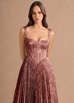 Isonelle Vintage Rose Midi Dress image7