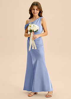 Azazie Madelyn Junior Abito Tubino in Raso Elasticizzato a Spalla Scoperta Ghiaccio image5