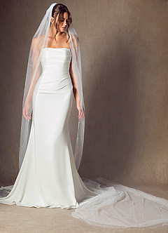 front Jenna Pearl Royal Cathedral Length Veil