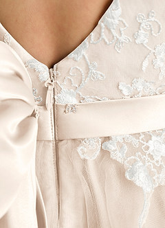Azazie Butterfly Robe Demoiselle D'honneur Fillette Robe Trapèze en Dentelle Albâtre Blanc image5