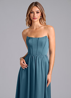 Azazie Leilana Robes de demoiselle d'honneur Robe Trapèze en Satin extensible Corset Bermude image6