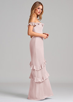 Azazie Marilynn Brudtärnklänningar Klä av Sjöjungfru i Chiffong Av axeln Rodnande Rosa image5