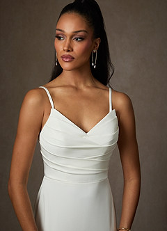 Azazie Lanelle 웨딩드레스 인어 크레이프 백 새틴 채플 트레인 드레스 image7