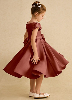 Azazie Pearl Abiti da Ragazza di Fiori Abito Principessa in Raso Opaco Plissettato Auburn image3