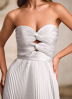 Ylura White A-line Pleated Prom Dress image10