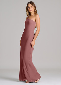 Azazie Monroe Robes de demoiselle d'honneur Robe Fourreau en Mousseline de soie Une épaule Rose Du Désert image4