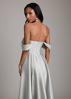 Azazie Loisa Abiti da Damigella Abito A-Line in Raso Elasticizzato a Spalla Scoperta Argento image4