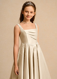 Azazie Mochi Girl Abiti da Ragazza di Fiori Abito Principessa in Raso Opaco Plissettato Champagne image7