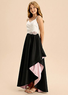 Azazie Keira Junior Formal Jurk van Mat Satijn met A-Lijn Ruches Zwart image1