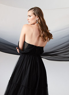 Azazie Vienna Vestidos de novia Vestido de Negro de Tul de Corte en A con Fuera del hombro image8