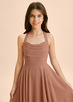 Azazie Kady Junior Robe Trapèze en Mousseline de soie Encolure en Forme de Cœur Bronze image6