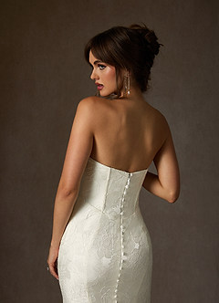 Azazie Kristella Abiti da Sposa Abito Sirena in Jacquard Floreale Senza Cinturino Bianco Antico image6