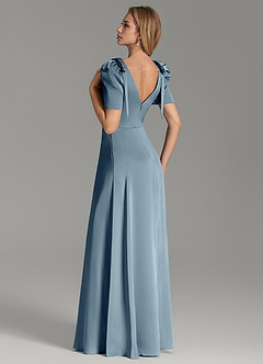Azazie Asher Robes de demoiselle d'honneur Robe Trapèze en Satin extensible Avec poches Bleu Poussiéreux image2