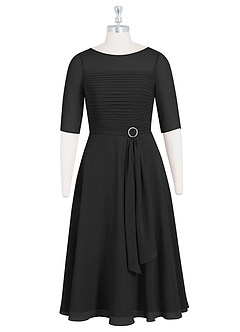 Azazie Naomi Abiti per la Madre della Sposa Abito A-Line in Chiffon Plissettato con Scollo a Barca Nero image7