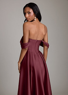 Azazie Loisa Robes de demoiselle d'honneur Robe Trapèze en Satin extensible Épaule décolletée Cabernet image4