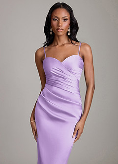 Azazie Sonora Vestidos de damas de honor Vestido de Lila de Satén Elástico de Corte Recto con Sin tirantes image3