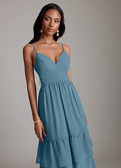 Azazie Nathalia Vestidos de damas de honor Vestido de Bermudas de Gasa de Corte en A con Volante image3