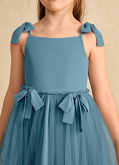 Azazie Jaci Blumenmädchenkleider A-Linie Spaghetti Riemen Chiffon Kleid Bermudablau image7