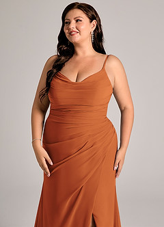 Azazie Deandra Abiti da Damigella Abito Sirena in Chiffon Plissettato Cannella image12