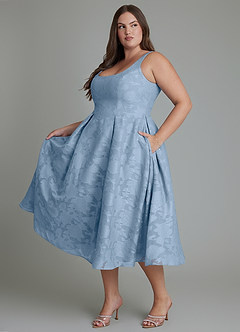Azazie Amalie Brautjungfernkleider A-Linie Plissee Blumen-Burnout Kleid Puderblau image10