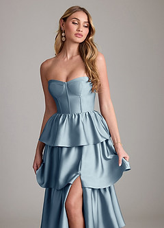 Azazie Faye Vestidos de damas de honor Vestido de Azul Polvoriento de Satén Elástico de Corte en A con Volante image5