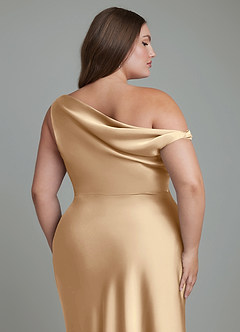 Azazie Emerson Robes de demoiselle d'honneur Robe Sirène en Satin extensible Épaules dénudées Champagne image6