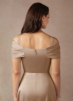 Azazie Amelia Mère de la mariée Robes Robe Trapèze en Satin extensible Épaule décolletée Taupe image7