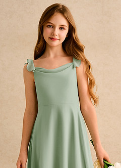 Azazie Puppy Junior Formal vestidos de niña de las flores Vestido de Salvia Polvorienta de Gasa de Corte En A con Plisado image6