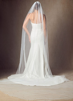front Jenna Pearl Royal Cathedral Length Veil