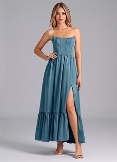 Azazie Leilana Robes de demoiselle d'honneur Robe Trapèze en Satin extensible Corset Bermude image4