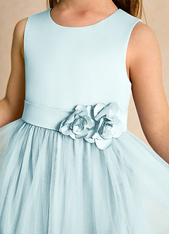Azazie Miracle Blumenmädchenkleider A-Linie Schleifen Matte Satin Kleid Seegrün image6