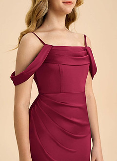Azazie Saige Junior Robe Fourreau en Satin extensible Épaule décolletée Bourgogne image6