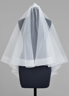 front Richelle Fingertip Veil With Blusher