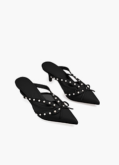 front Pearl and Bow Pointed Toe Kitten Heels