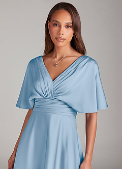 Azazie Pamela Robes de demoiselle d'honneur Robe Trapèze en Satin extensible Plissée Poudre Bleue image5
