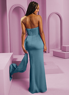 Barbie ♥ Azazie Vestidos de madrinha de casamento Vestido Bermudas de Cetim elástico de Bainha com Sem alças image2