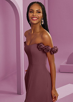 Barbie ♥ Azazie Suknie dla druhen Rozkloszowana szyfonowa sukienka z odkrytymi ramionami i kwiatowymi rozetkami image5