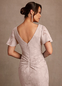 Azazie Jolene Mère de la mariée Robes Robe Sirène en Blumen-Burnout Plissée Rose Pâle image6